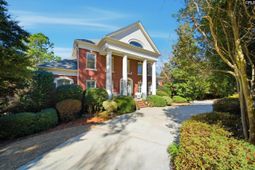 310 Aiken Hunt Circle photo 4