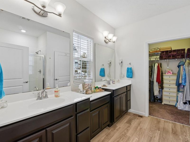 1436 Norway Knoll Court, Miami Twp, OH 45150 Photo 18