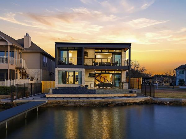 1104 Impala DR, Granite Shoals, TX 78654