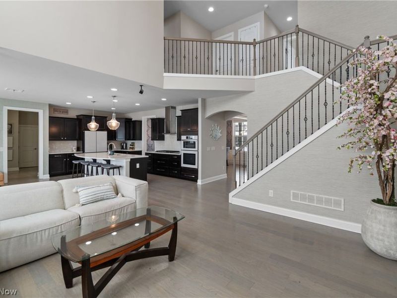 102 Harvester Drive, Copley, OH 44321 Photo 7