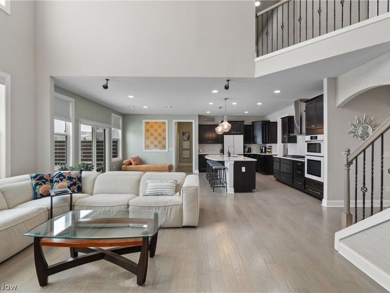 102 Harvester Drive, Copley, OH 44321 Photo 8