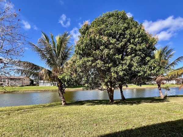 240 Bedford J, West Palm Beach, FL 33417