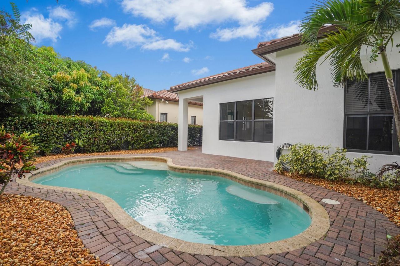 Please Call For Address, Pembroke Pines, FL 33024 Photo