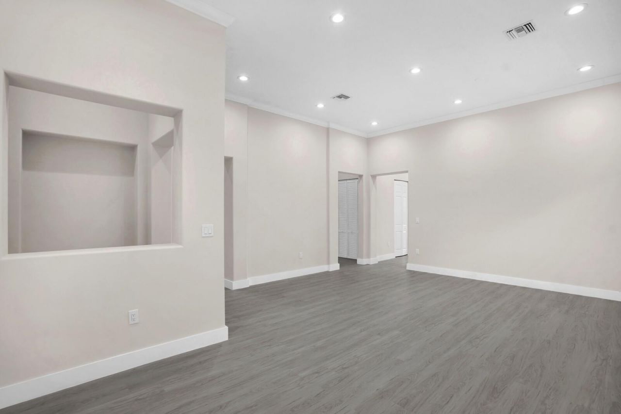 Please Call For Address, Pembroke Pines, FL 33024 Photo