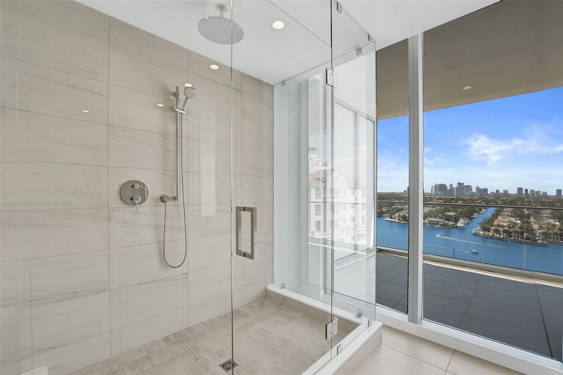 153 N Seabreeze Boulevard, Unit 1204, Fort Lauderdale, FL 33304 Photo