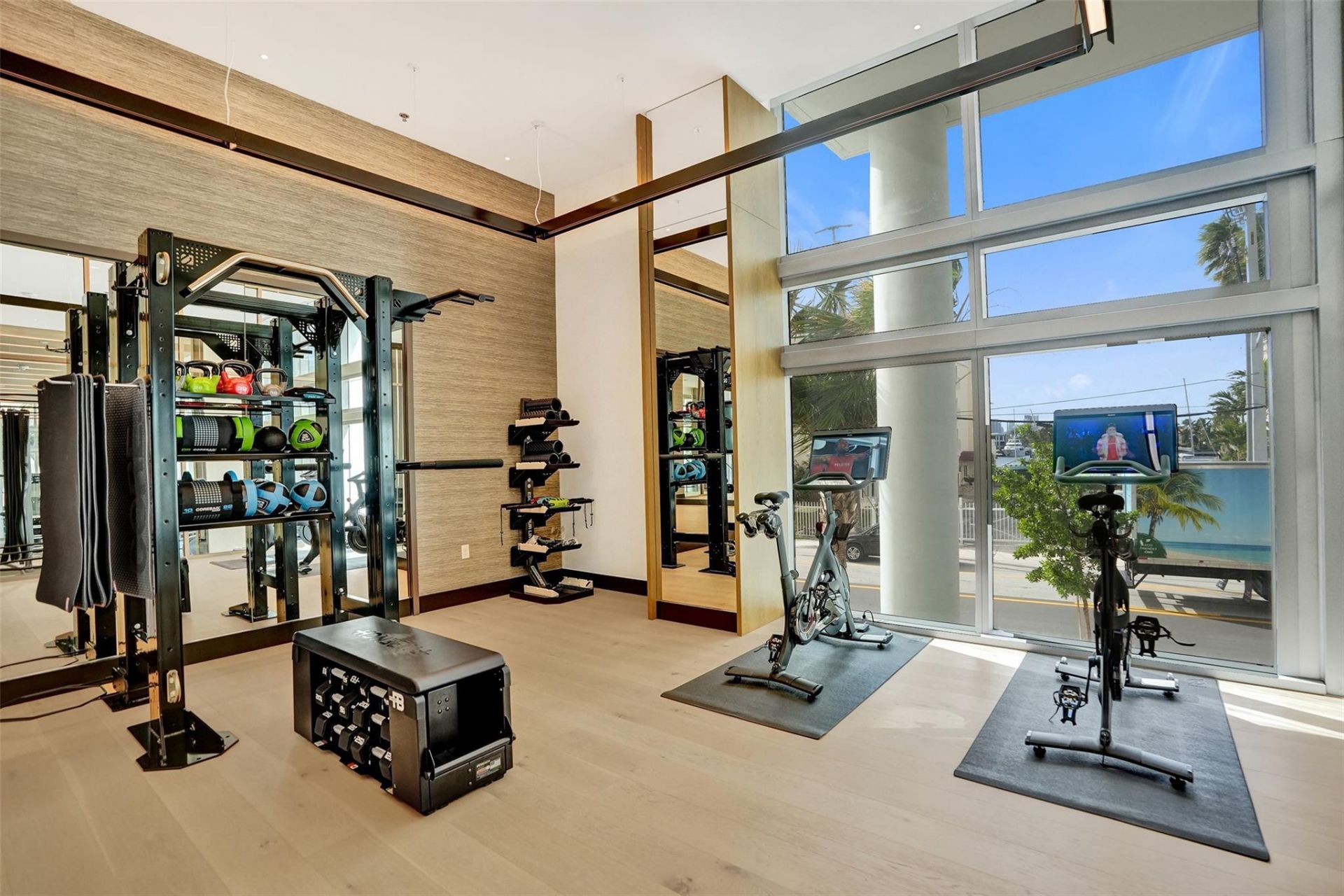 153 N Seabreeze Boulevard, Unit 1204, Fort Lauderdale, FL 33304 Photo