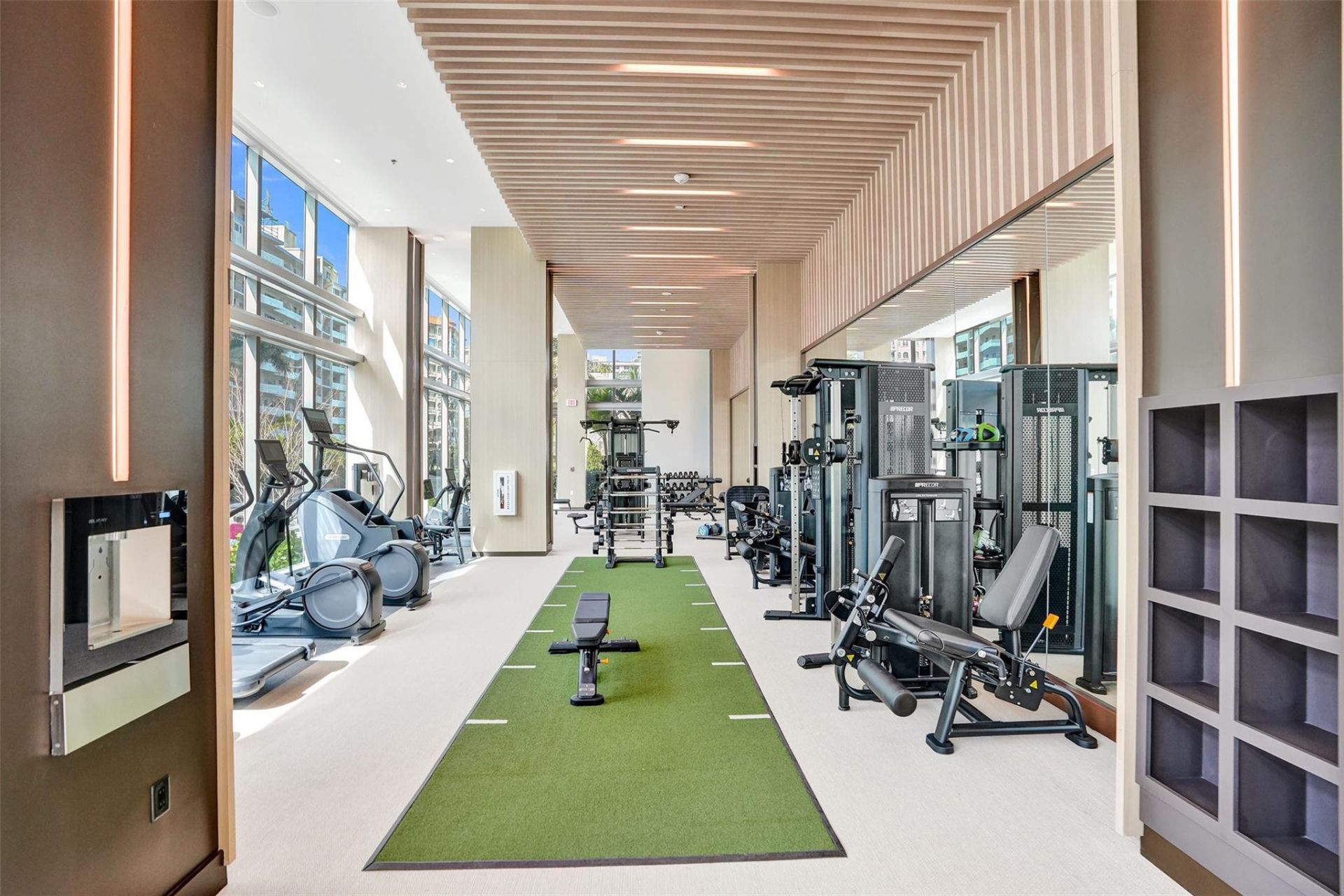 153 N Seabreeze Boulevard, Unit 1204, Fort Lauderdale, FL 33304 Photo