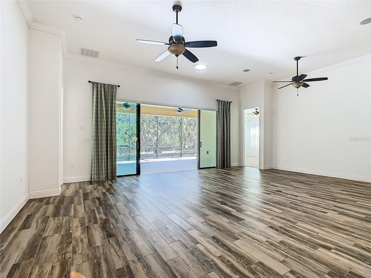 899 Bella Viana Road , Poinciana, FL 34759 Photo