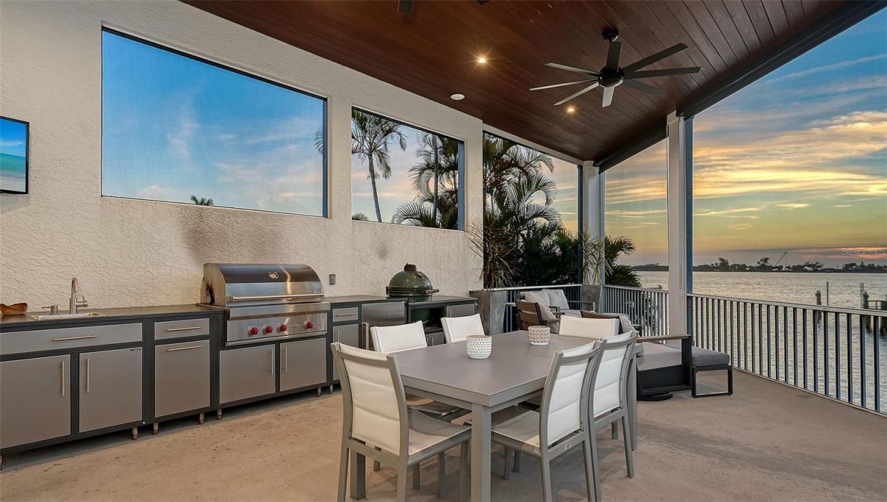 324 Bayshore Drive, Osprey, FL 34229 Photo