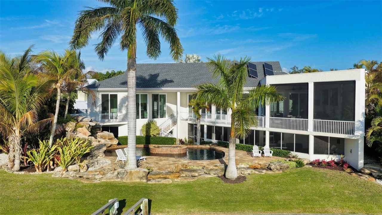 324 Bayshore Drive, Osprey, FL 34229 Photo