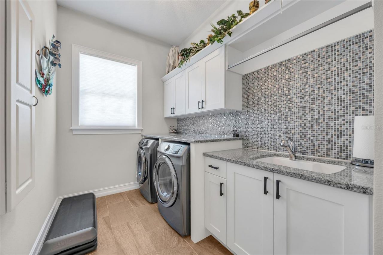 1210 Johns Cove Lane, Oakland, FL 34787 Photo