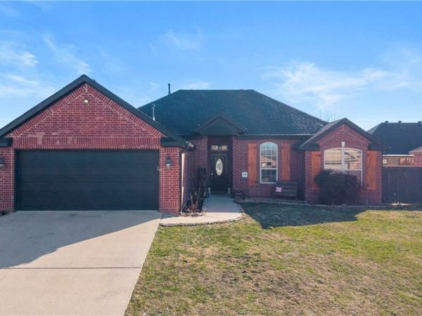 659 Westbury Street, Springdale, AR 72762