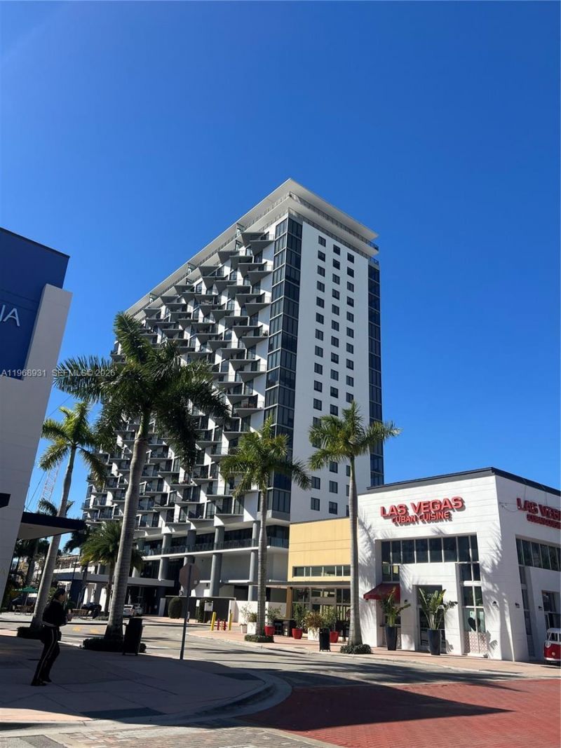 5252 NW 85th Ave, Unit 602, Doral, FL 33166 Photo