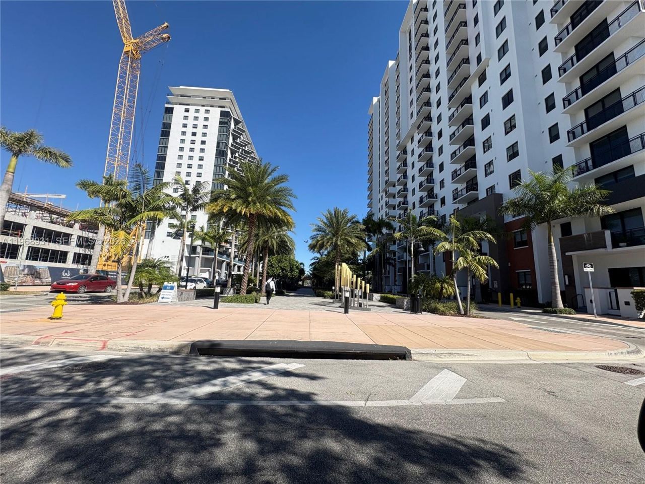 5252 NW 85th Ave, Unit 602, Doral, FL 33166 Photo