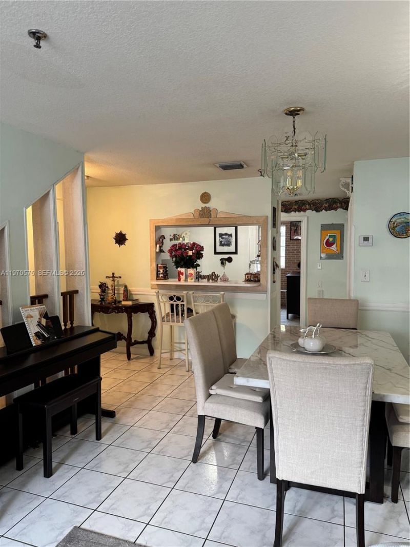 12035 SW 14th St, Unit 108, Miami, FL 33184 Photo