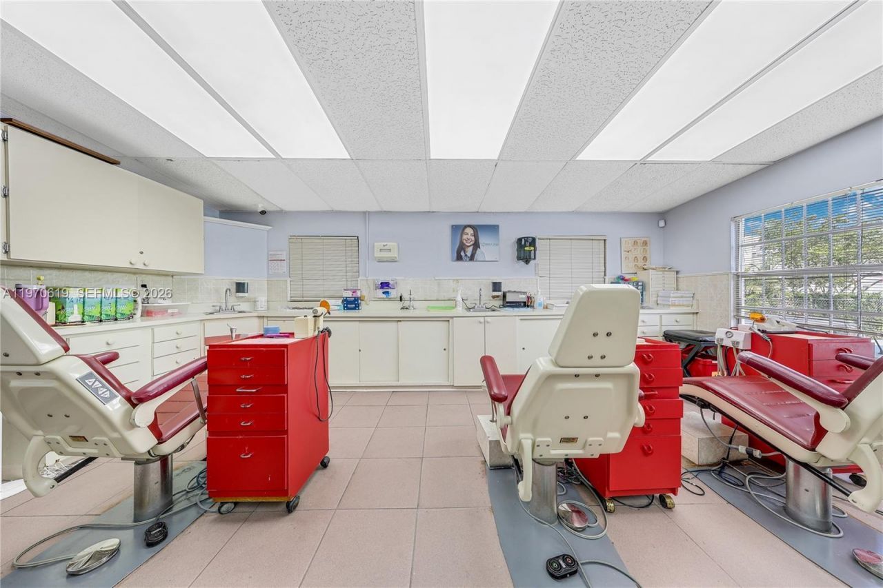 432 NW 12th Ave , Miami, FL 33128 Photo