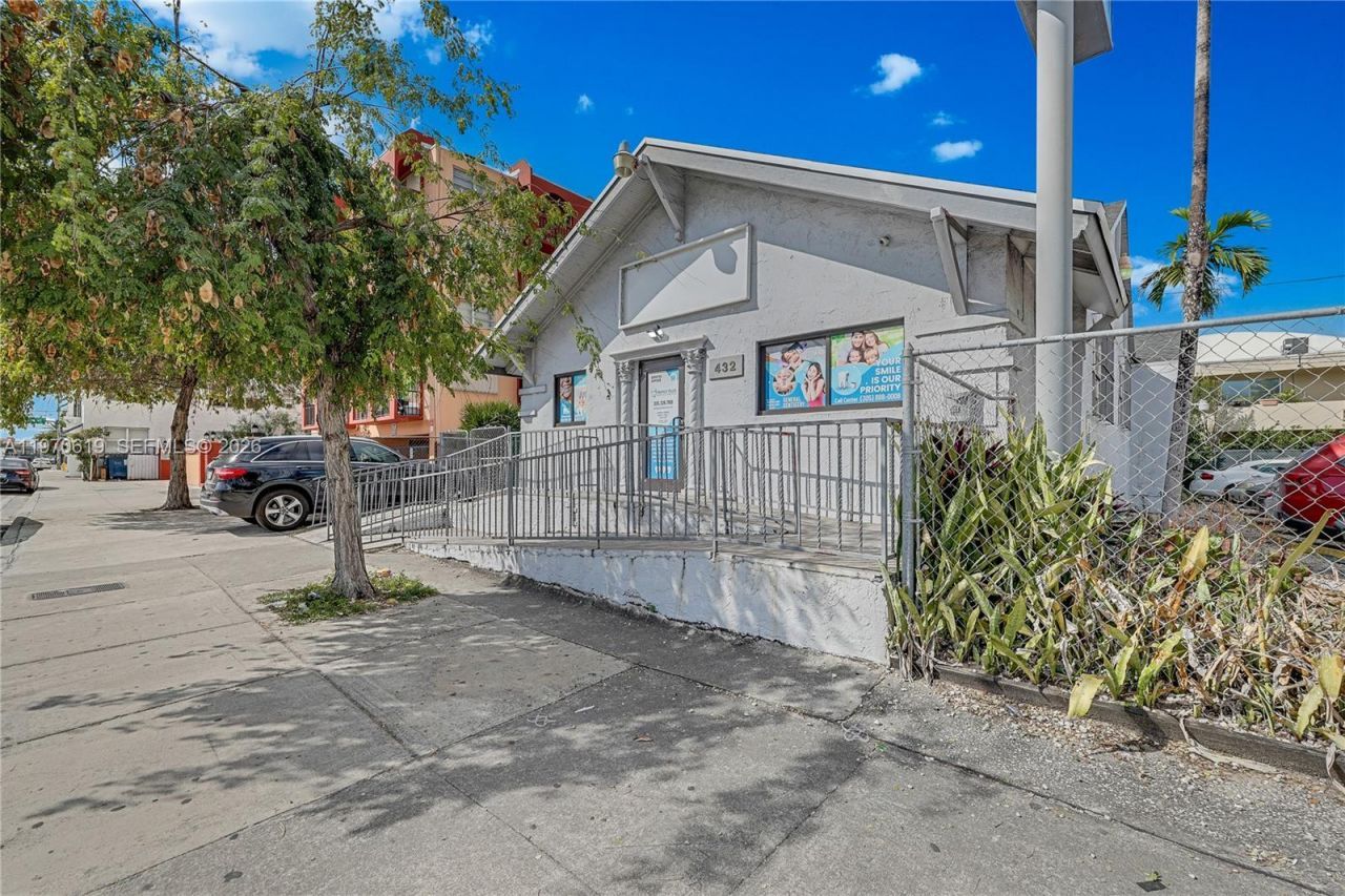432 NW 12th Ave , Miami, FL 33128 Photo
