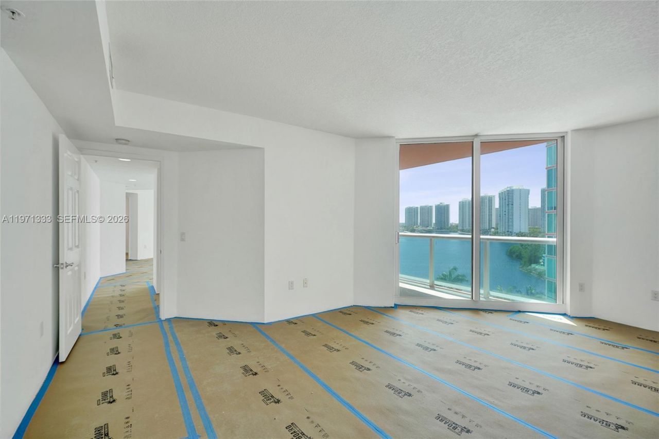 3370 Hidden Bay Dr , Unit 1009, Aventura, FL 33180 Photo