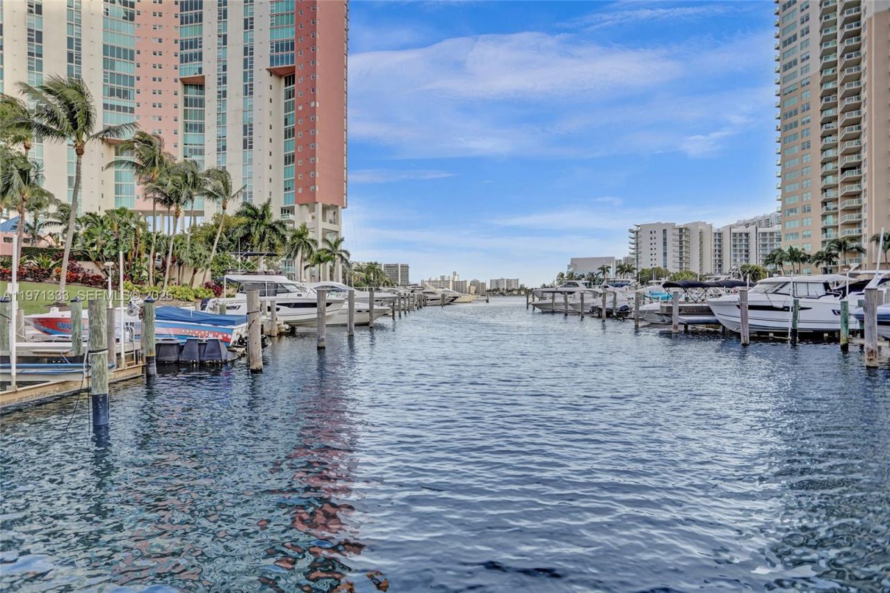 3370 Hidden Bay Dr , Unit 1009, Aventura, FL 33180 Photo