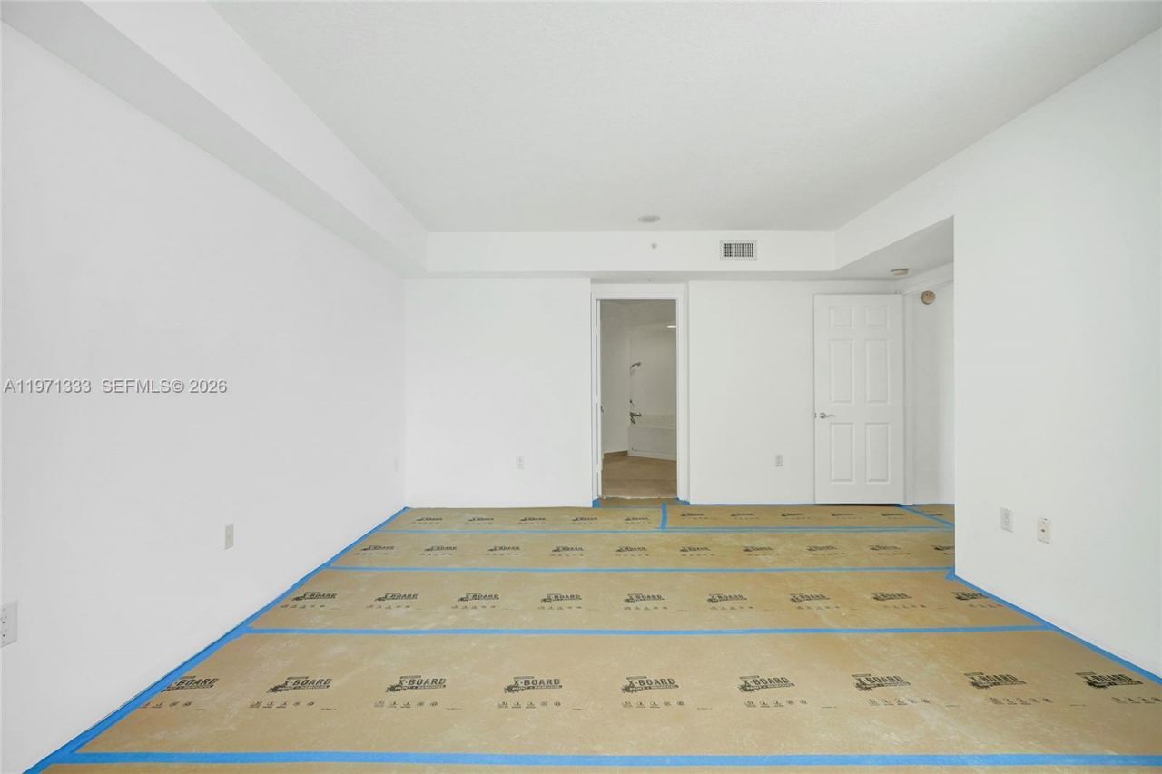 3370 Hidden Bay Dr , Unit 1009, Aventura, FL 33180 Photo