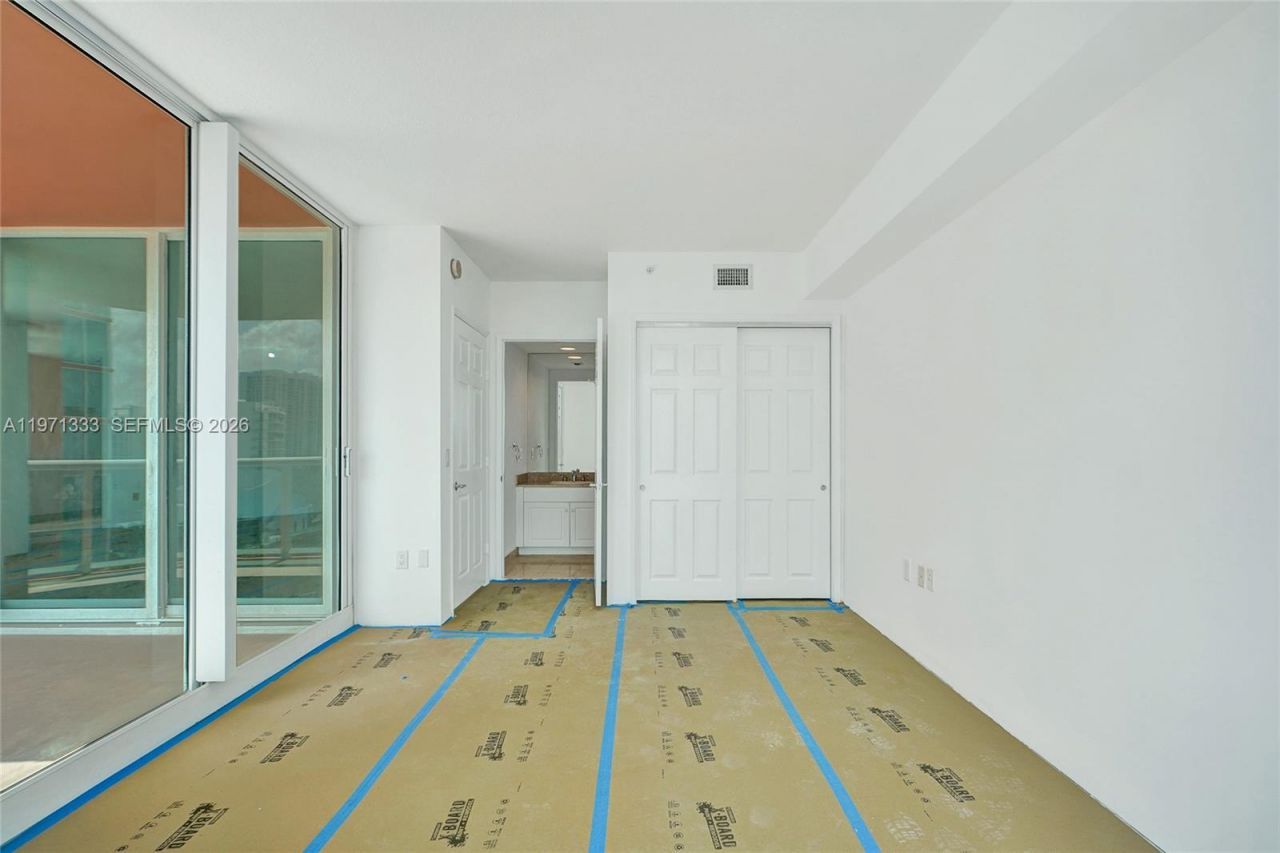 3370 Hidden Bay Dr , Unit 1009, Aventura, FL 33180 Photo