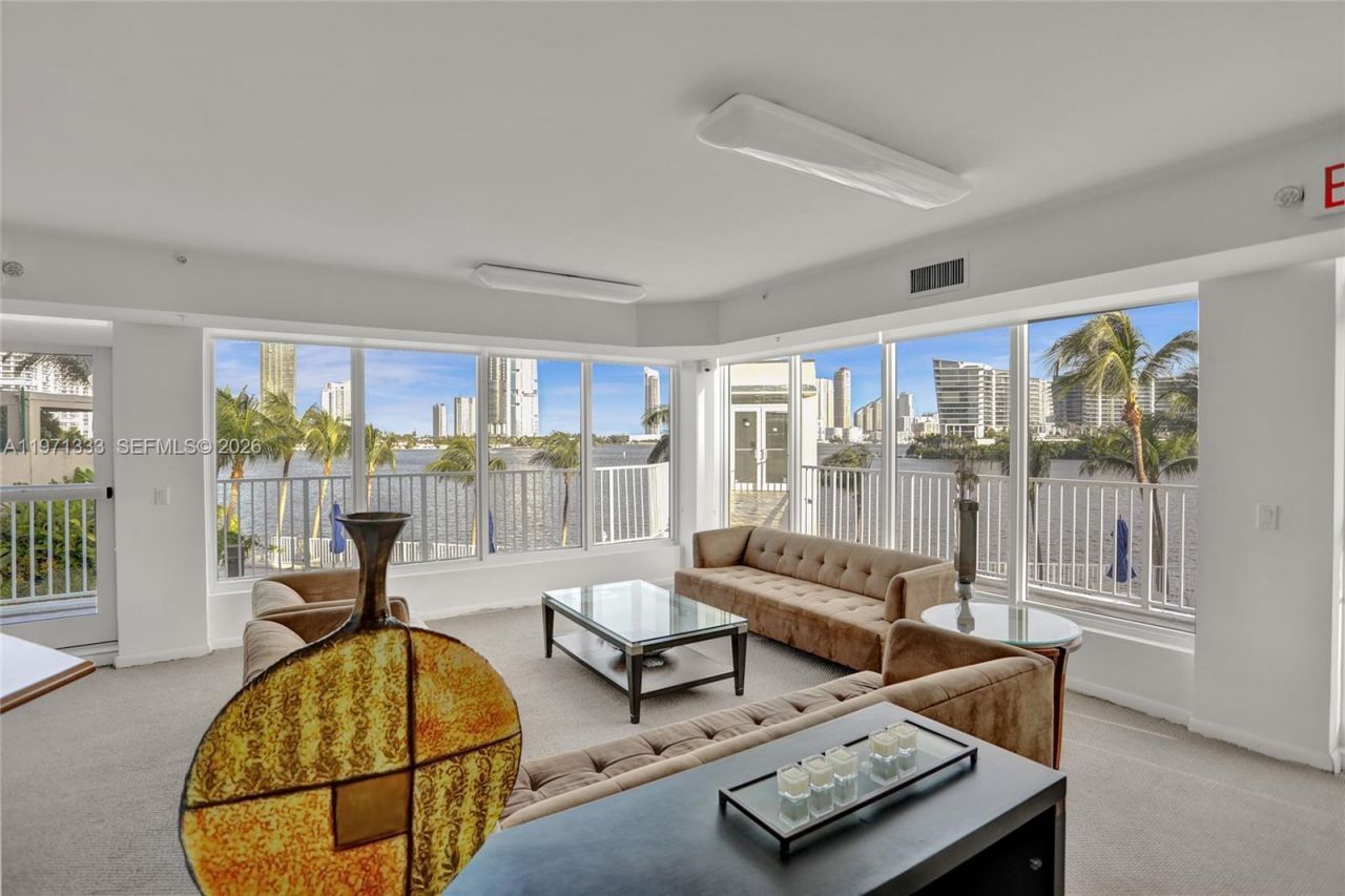 3370 Hidden Bay Dr , Unit 1009, Aventura, FL 33180 Photo