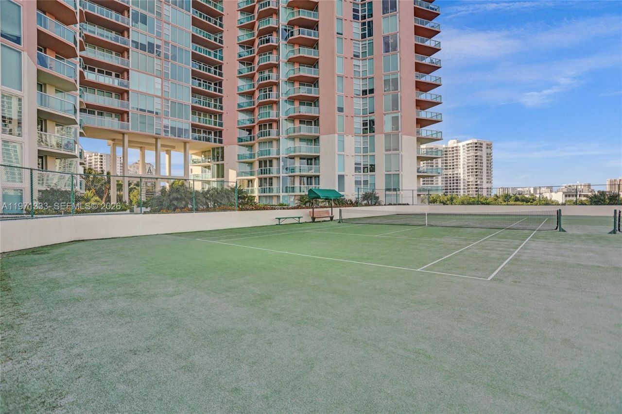 3370 Hidden Bay Dr , Unit 1009, Aventura, FL 33180 Photo