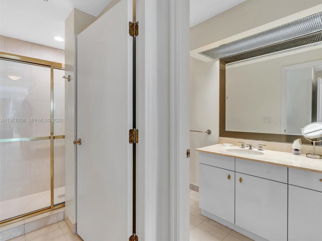 10101 Collins Ave, Unit 18C + CABA, Bal Harbour, FL 33154 Photo