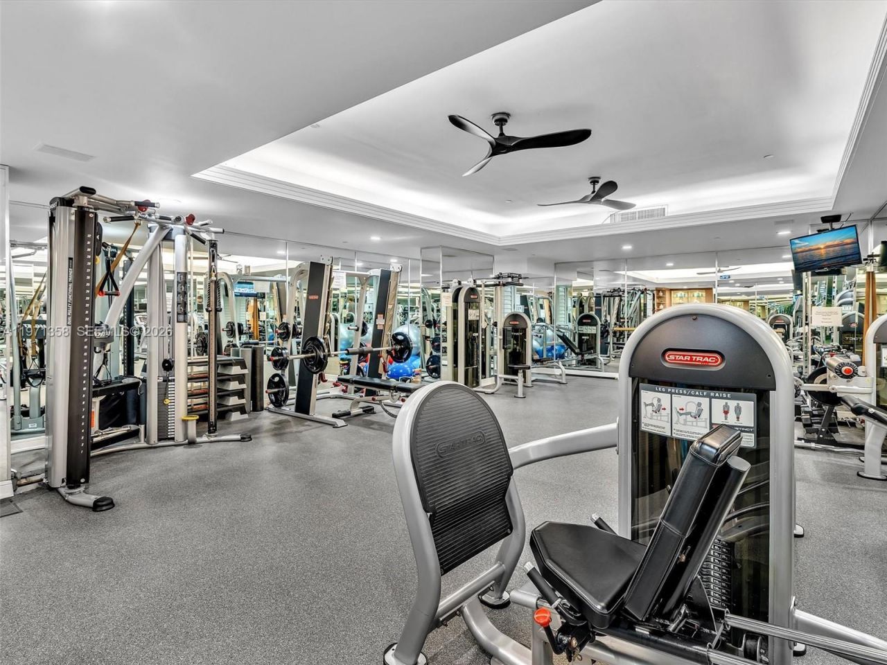 10101 Collins Ave, Unit 18C + CABA, Bal Harbour, FL 33154 Photo