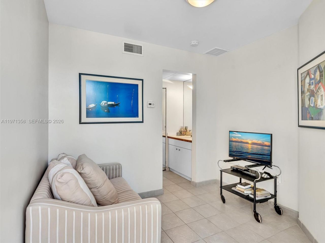 10101 Collins Ave, Unit 18C + CABA, Bal Harbour, FL 33154 Photo