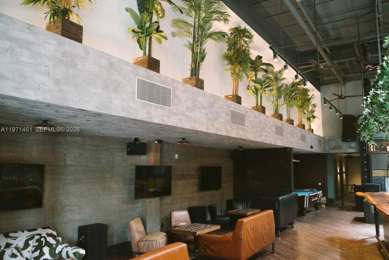 150 NW 24th St, Miami, FL 33127 Photo