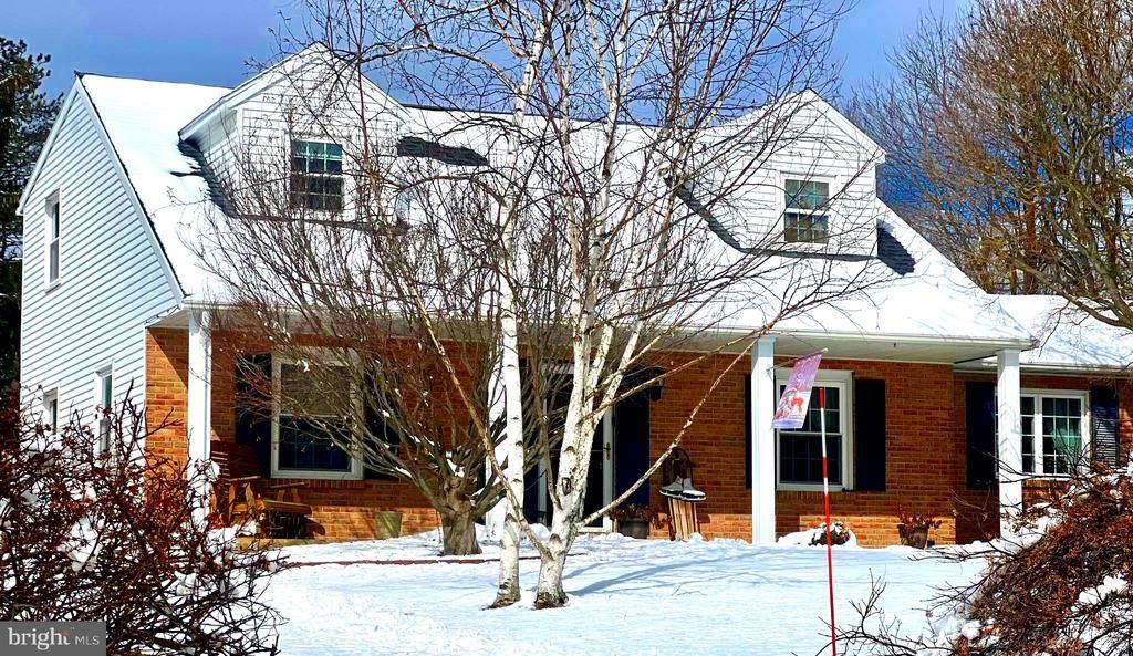 1 HANCOCK COURT New Freedom, PA 17349