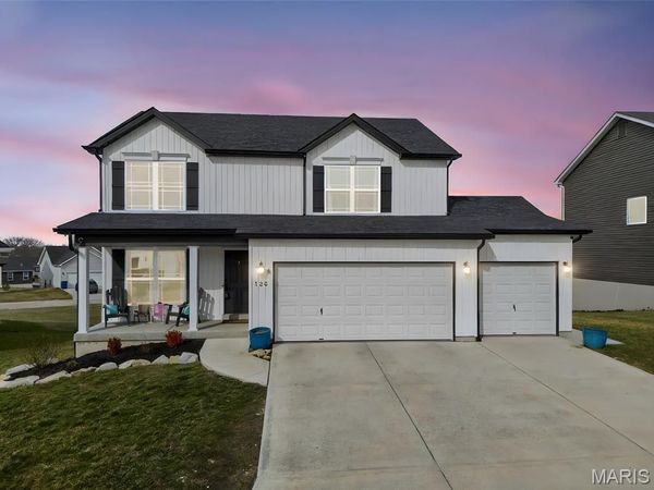 133 Bluewater Lane, Moscow Mills, MO 63362