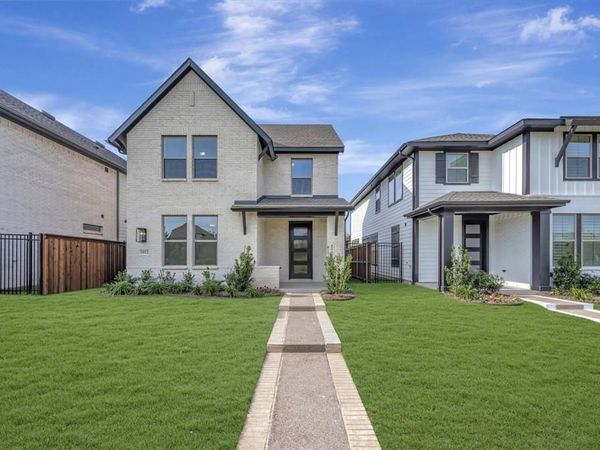 1012 Almond Blossom Circle, Crowley, TX 76036