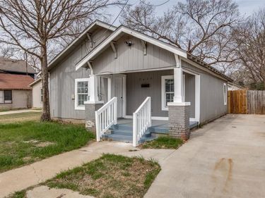 2415 Dathe Street, Dallas, TX 75215