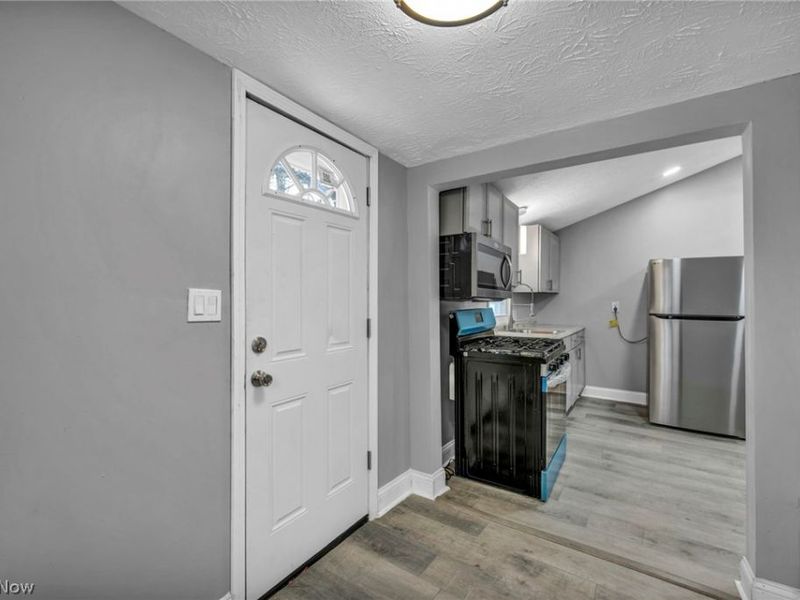 491 E 39th Street, Lorain, OH 44055 Photo 21