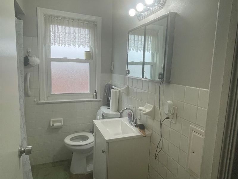 11511 Bradwell Road, Garfield Heights, OH 44125 Photo 10