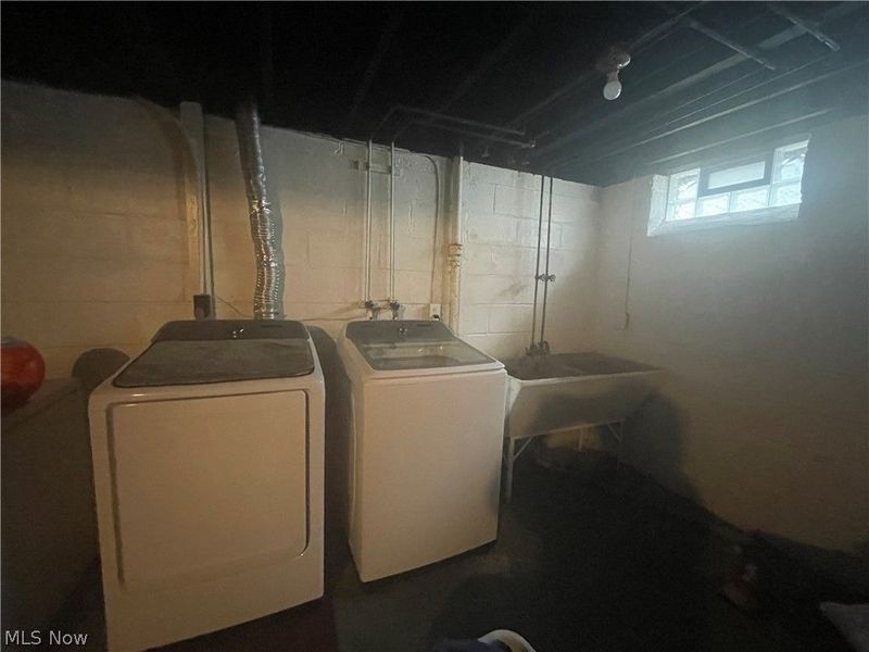 11511 Bradwell Road, Garfield Heights, OH 44125 Photo 24