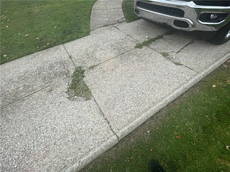 11511 Bradwell Road, Garfield Heights, OH 44125 Photo 30