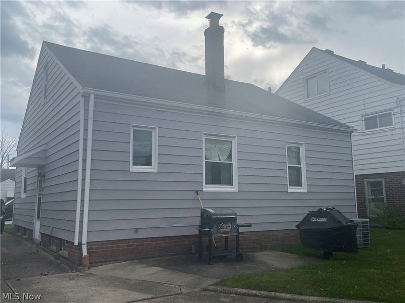 11511 Bradwell Road, Garfield Heights, OH 44125 Photo 33