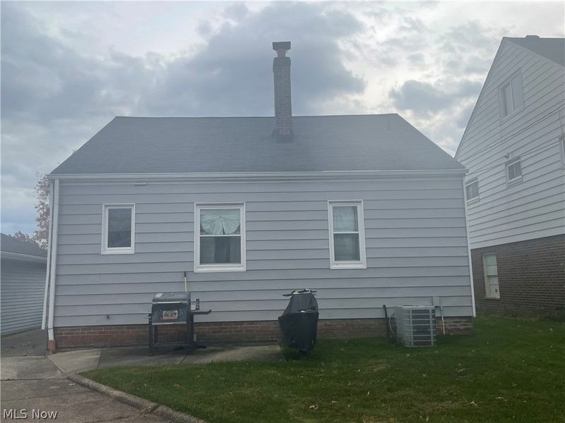 11511 Bradwell Road, Garfield Heights, OH 44125 Photo 34