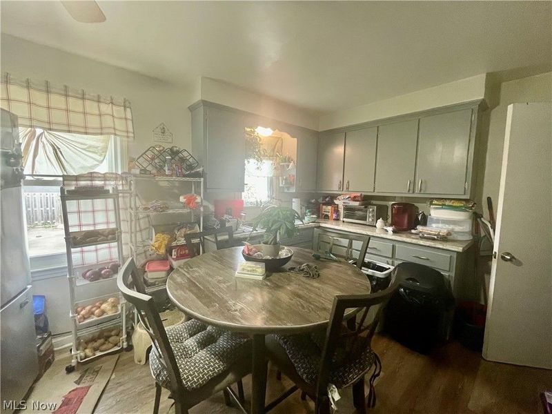 11511 Bradwell Road, Garfield Heights, OH 44125 Photo 9