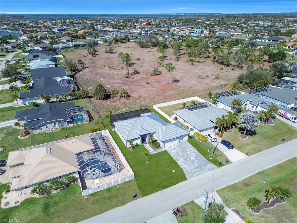 2858 SW 25th Pl, Cape Coral, FL 33914 Photo