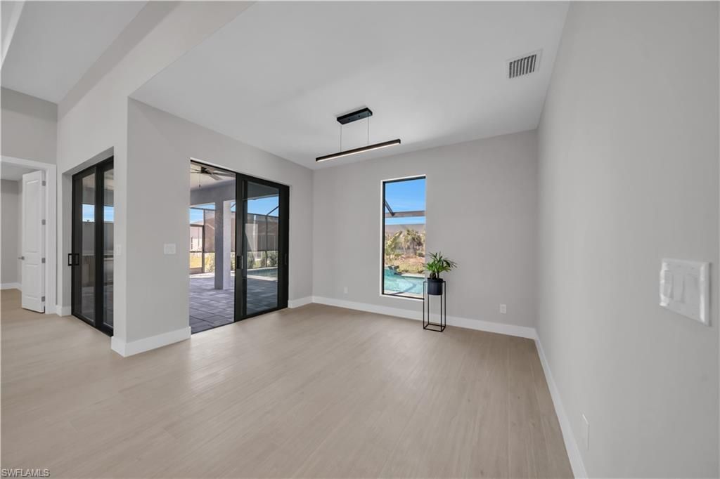 2858 SW 25th Pl, Cape Coral, FL 33914 Photo