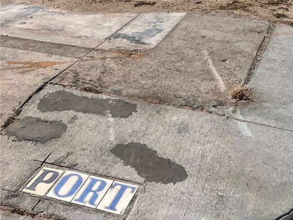 638 PORT Street , New Orleans, LA 70117