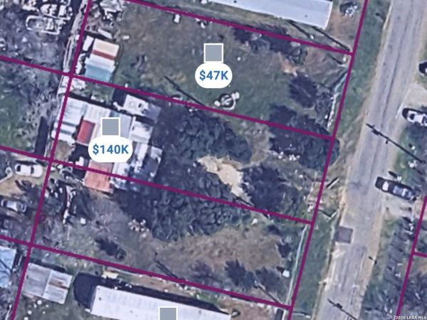 1507 Hough, Adkins, TX 78101