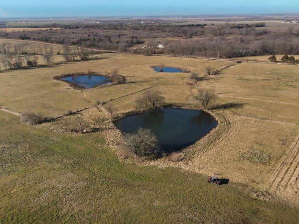 000 E Hwy U, Lamar, MO 64759