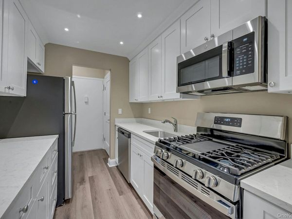 505 White Plains Road, Unit 1D, Eastchester, NY 10709