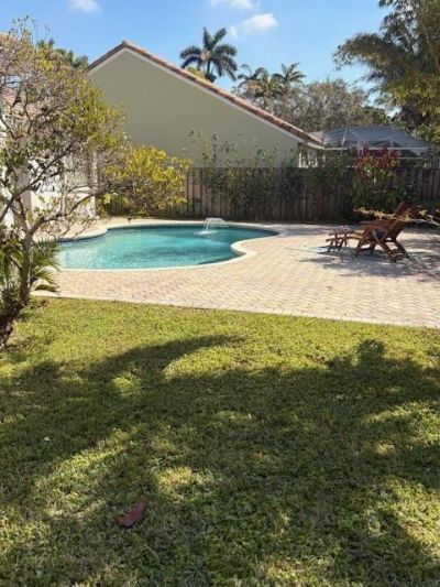 3610 Washington Ln, Hollywood, FL 33026 Photo