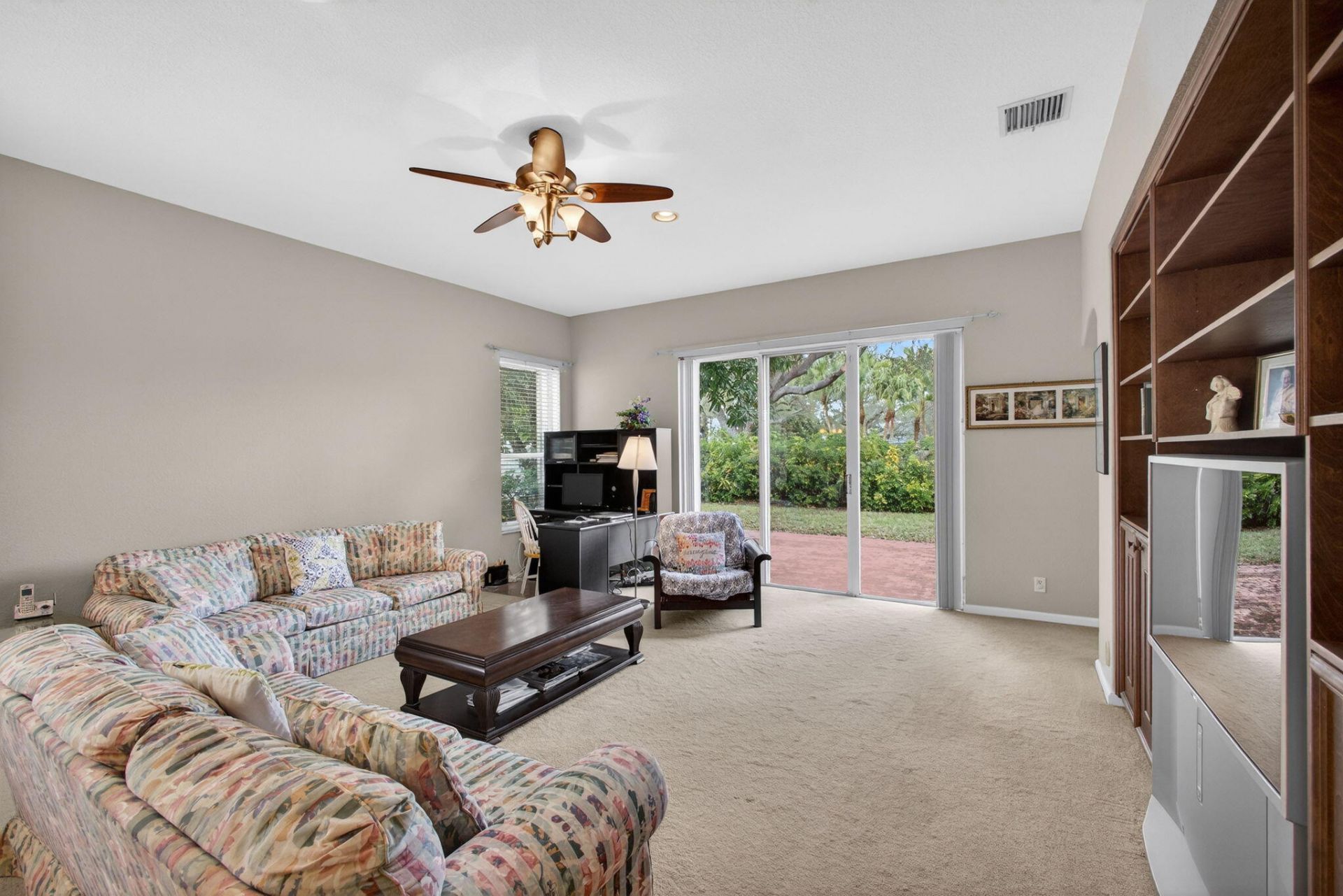 5002 Victoria Circle, West Palm Beach, FL 33409 Photo